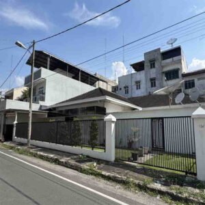 VILA Rumah Tinggal Jl. Lombok, Medan Timur